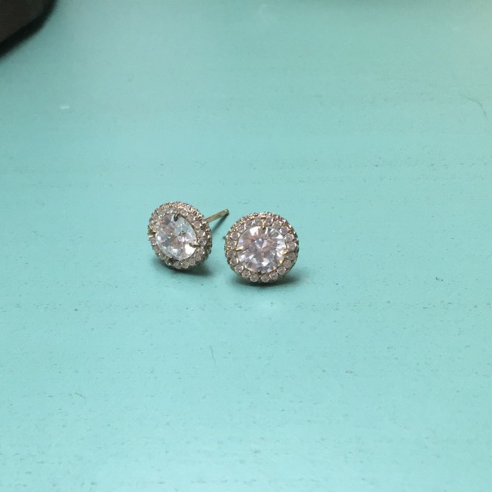 Crystal stud earrings.